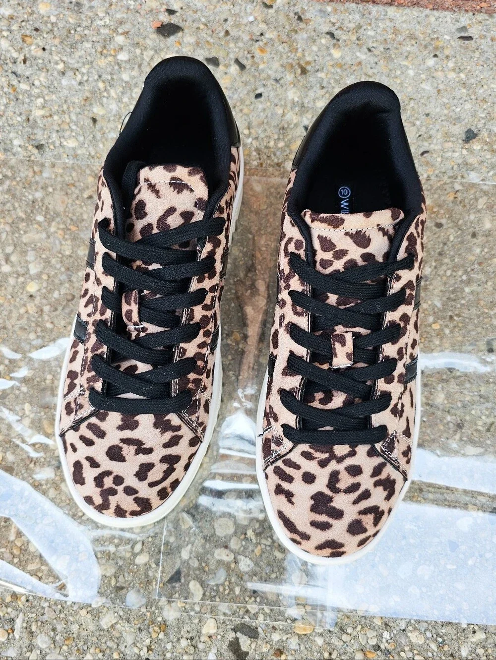 New Wild Diva Leopard Platform Fashion Sneakers Women’s Size 10